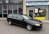 Volvo V70 Kombi 2.5MomentumLederSitzheizungBIXENON AHK - gebrauchte Volvo V70 aus dem Jahr 2008