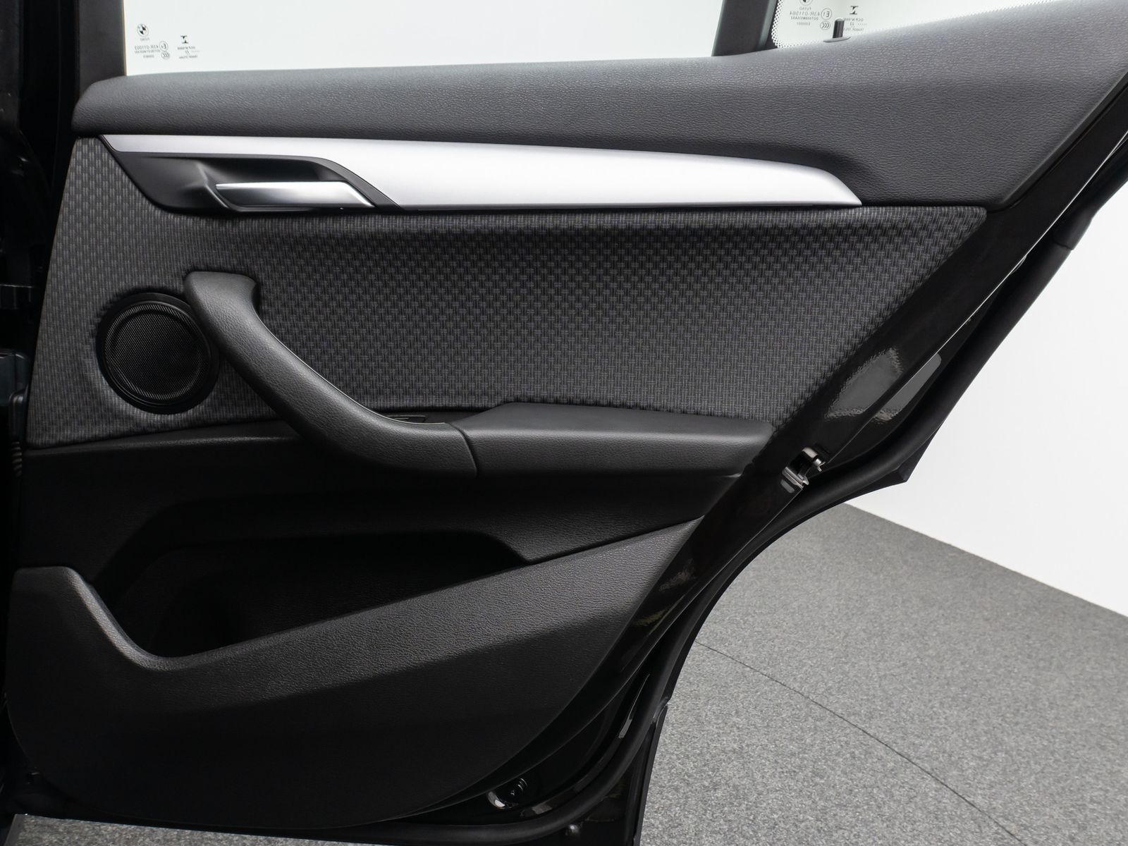 Fahrzeugabbildung BMW X2 xD25e Kamera DAB Lordos LED Geschwindigkeitsr