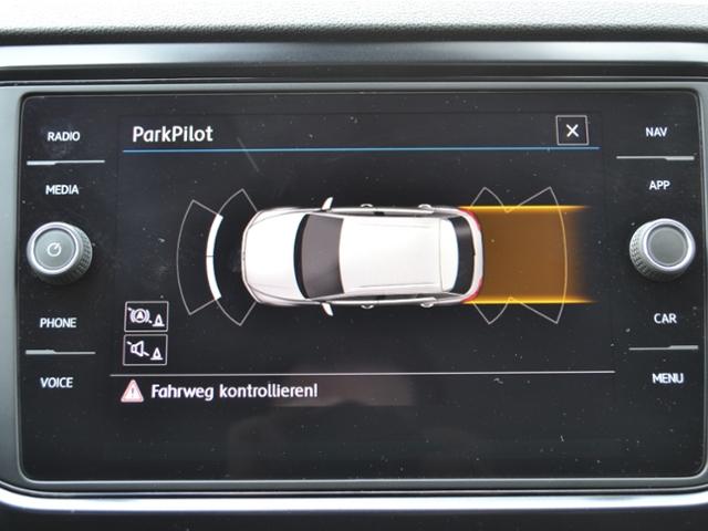 Volkswagen T-Roc 1.0 TSI NAVI+VZE/16-ZOLL/PDC/LANE-ASSIST/C, миниатюра 13