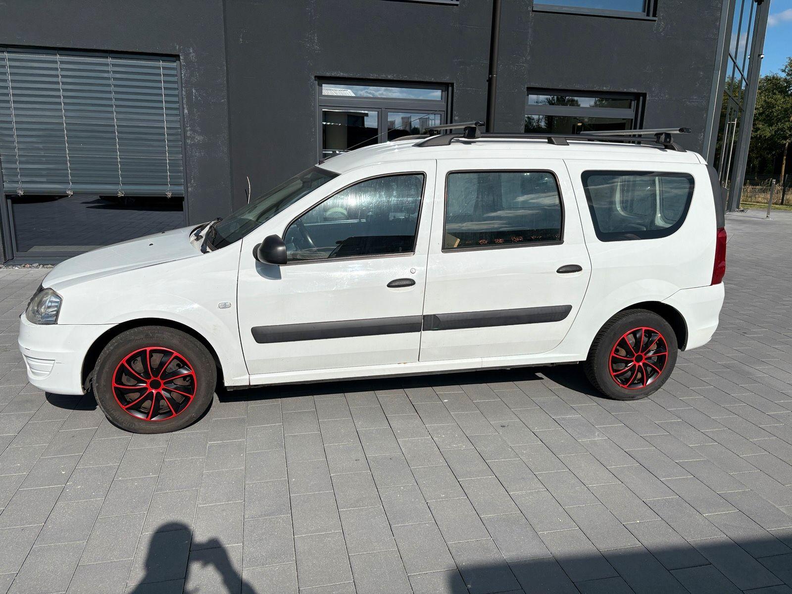 Dacia Logan 2012 — photo 7