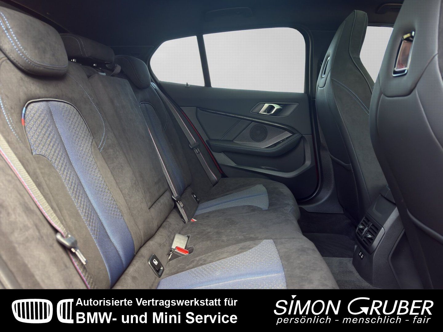Fahrzeugabbildung BMW 128 ti M Sport Navi Pano LED Shadow Line 19Zoll