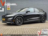 Ford Mustang Mach-E RWD 75 kWh | € 13.200,- NETTO! | - Ford Mustang Mach-E mit Schiebedach