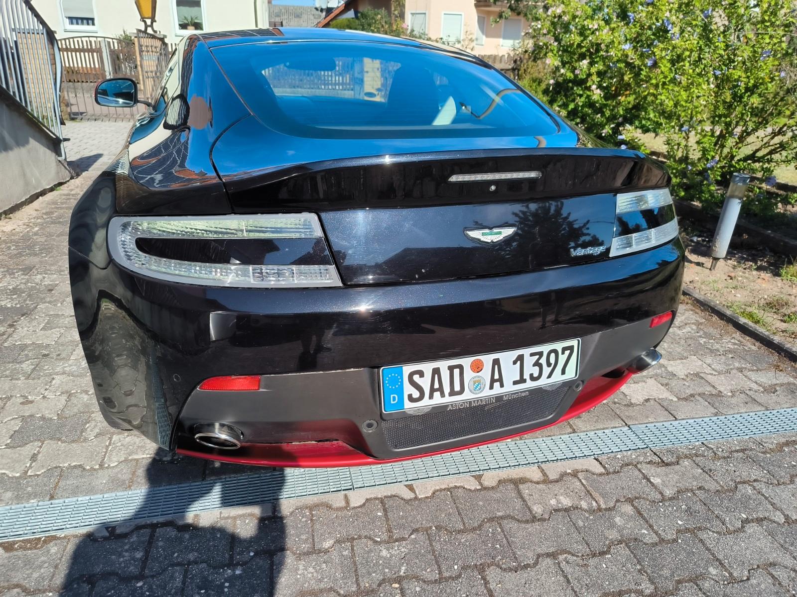 Aston Martin V8 Vantage 4.7l Sportshift -