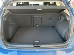 Golf VIII Lim. 1.5 eTSI 85 kW People – Bild 18