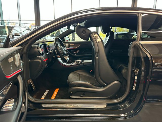 Mercedes-Benz E 200 E Coupe *AMG*360*Parkass*LED*