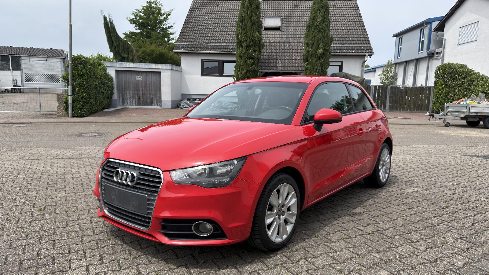 Audi A1 Ambition 1.2 TFSI / SHZ / NAVI / KLIMA