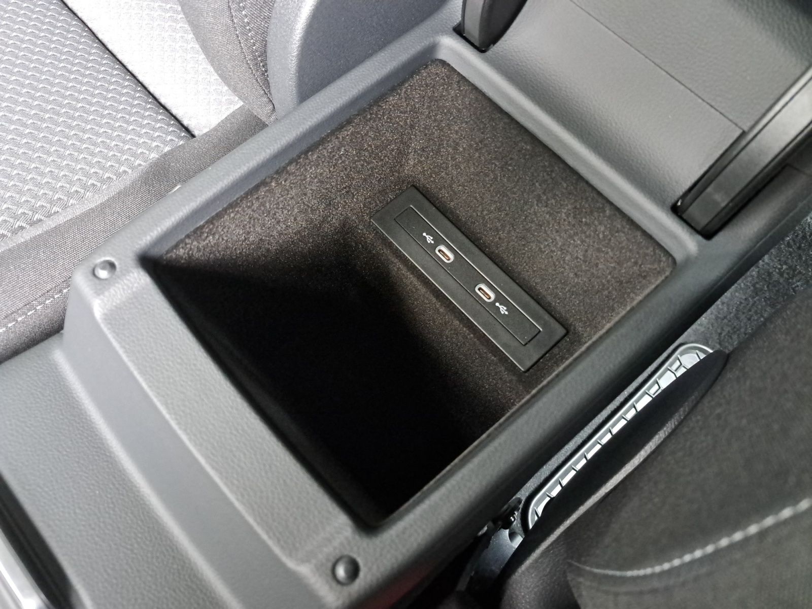 Volkswagen Passat Variant - Bild 27