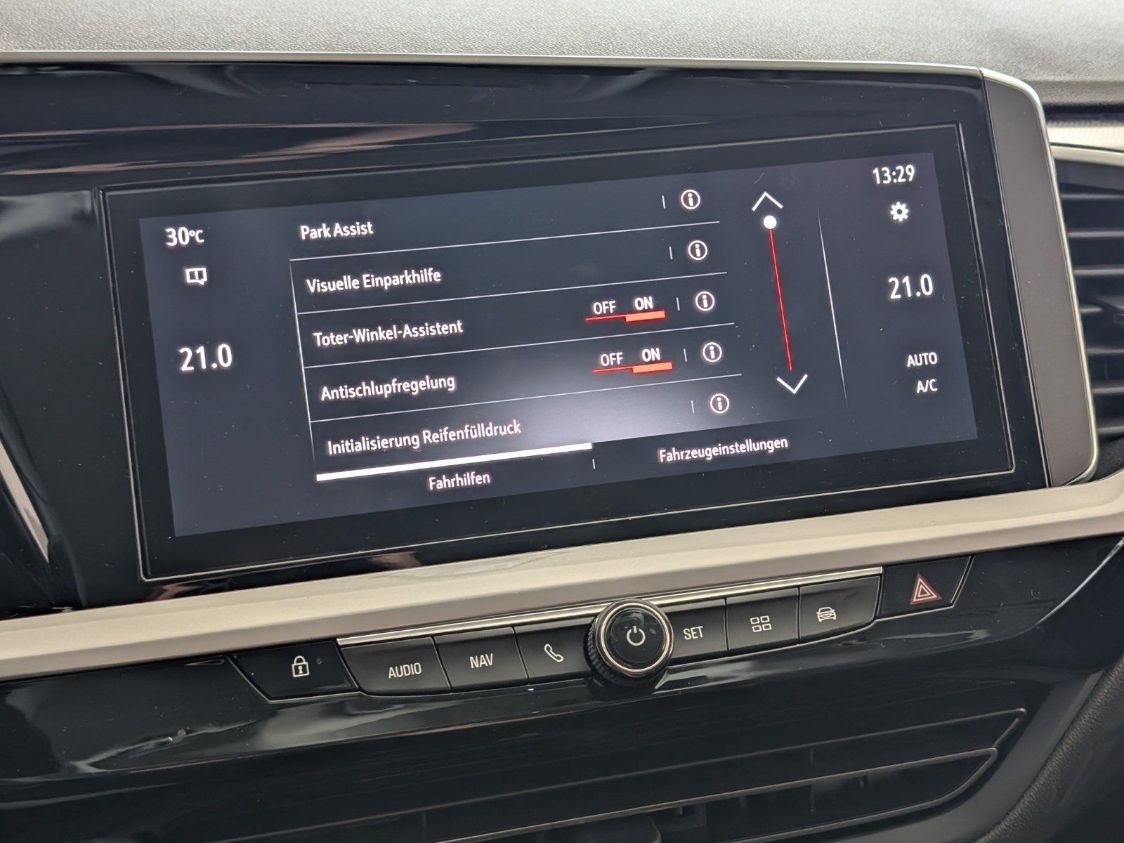 OPEL Grandland X Grandland 1.2 Turbo GS AT8 AHK IntelliLux Navi – Bild 28