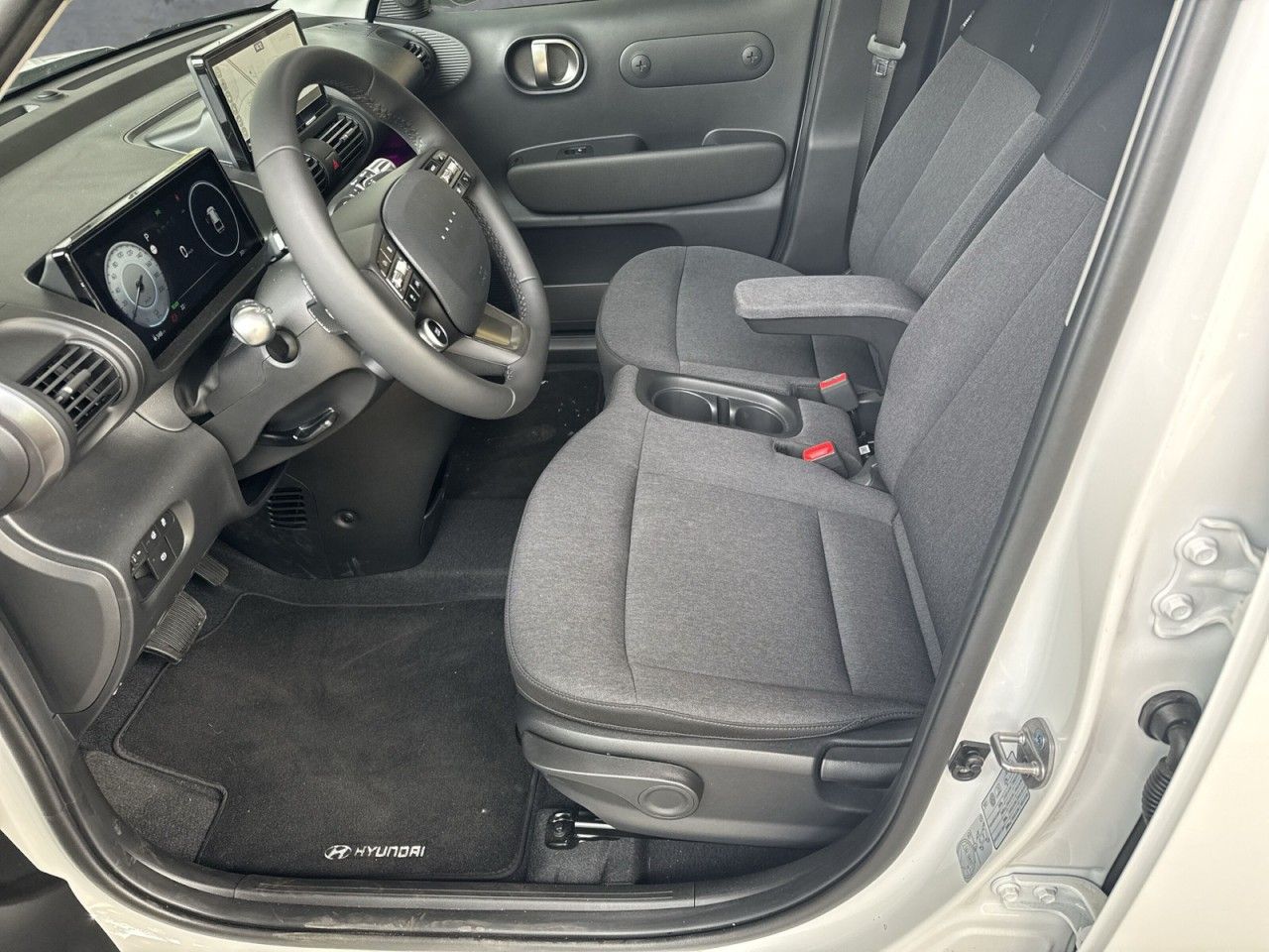 Hyundai INSTER – Bild 9