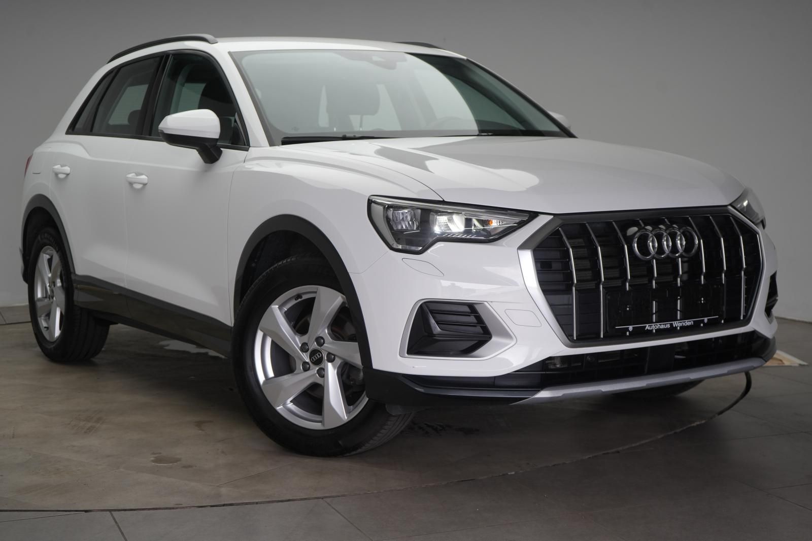 Audi Q3 - 1