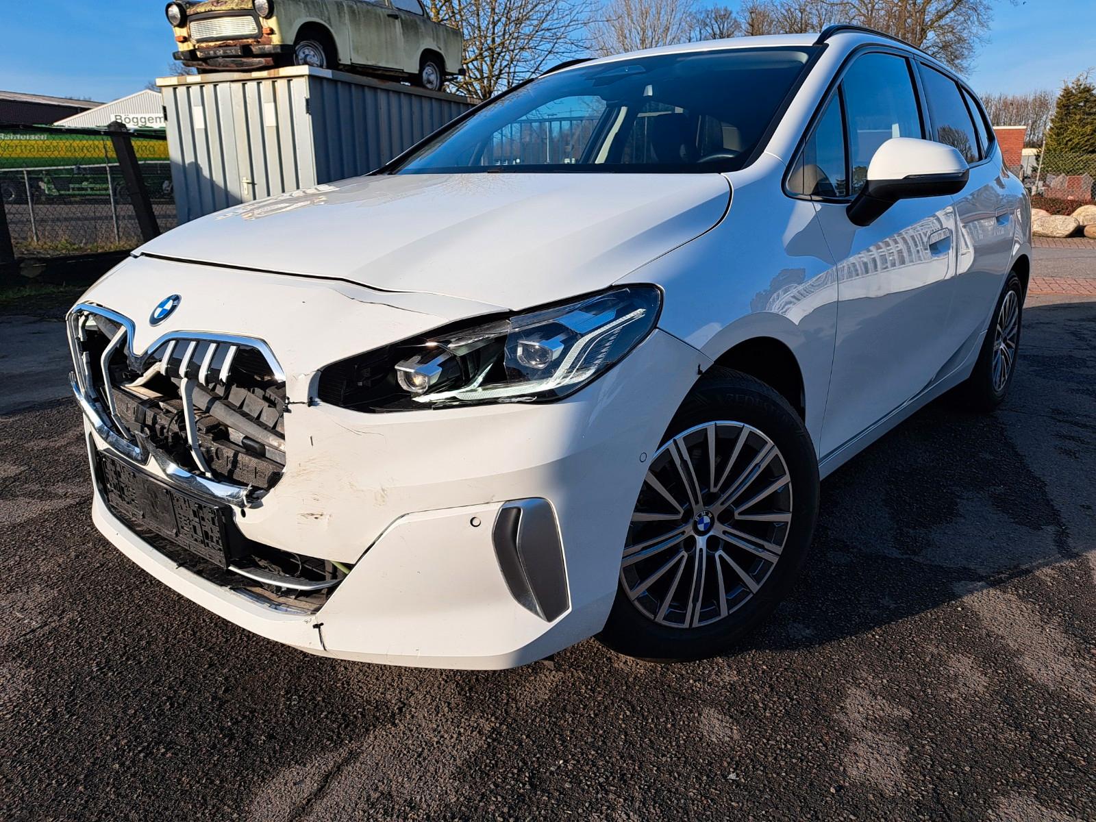 BMW 218 2 Active Tourer 218 i Luxury Line/Leder/Kam/