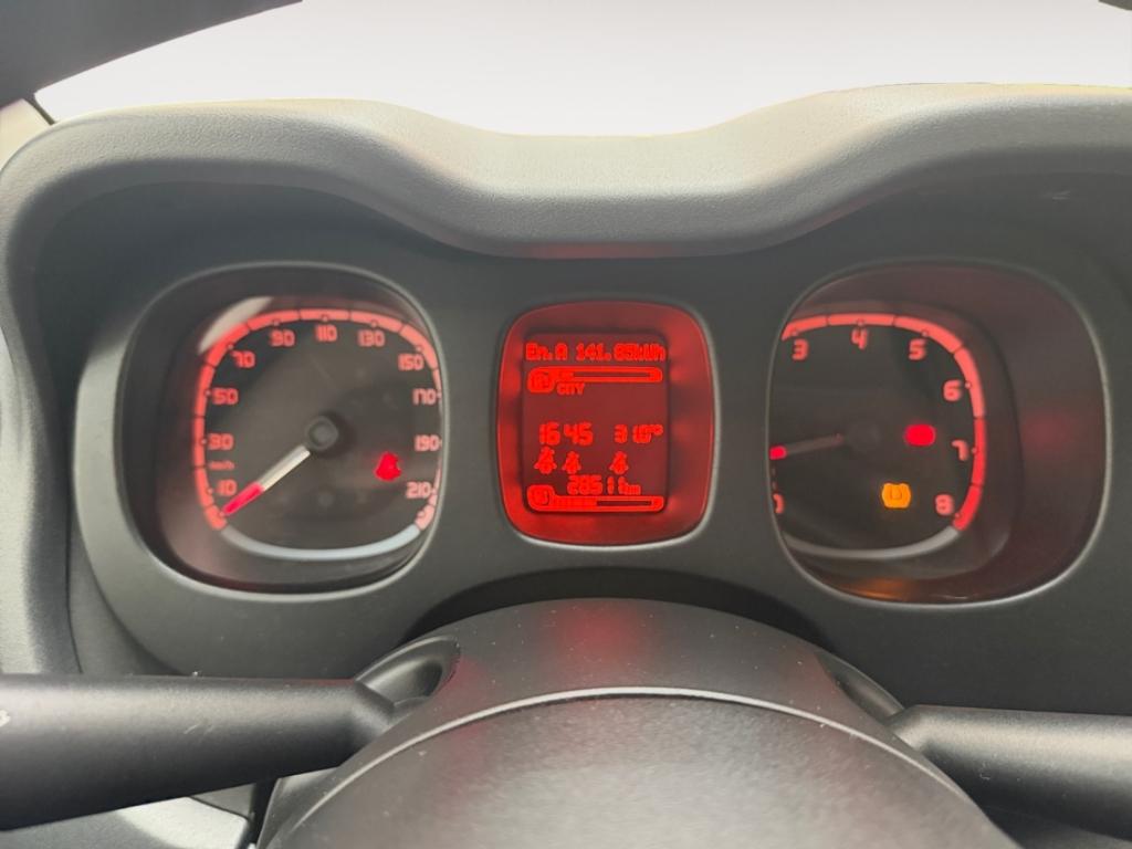 Fiat Panda BLUETOOTH DAB KLIMA MULTIFLENKRAD MP3 STAR