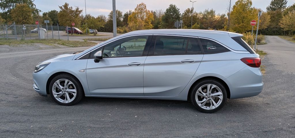 Image of Opel Astra