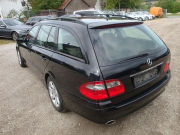 Mercedes E 280 - 3