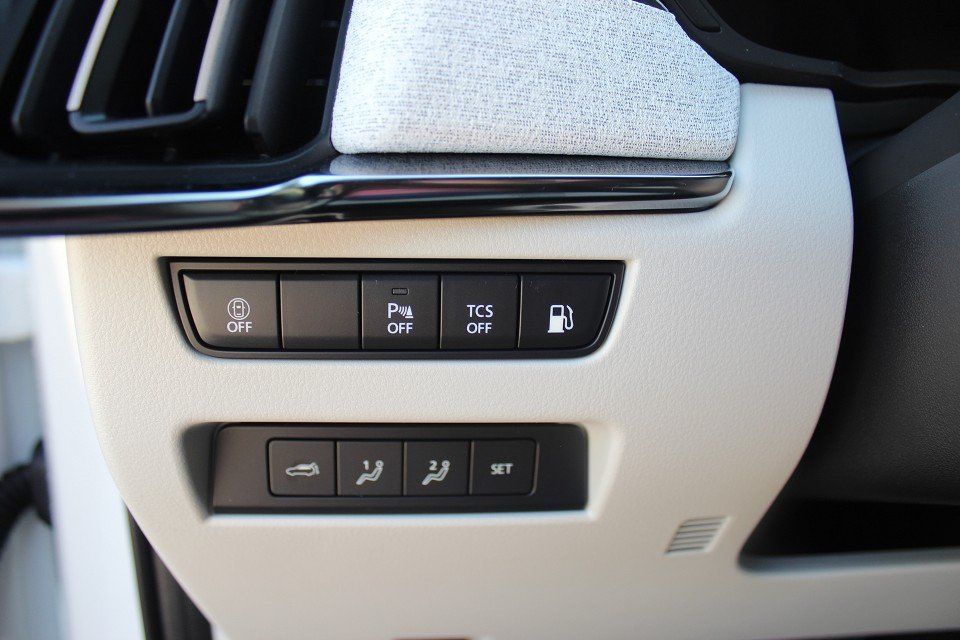 Fahrzeugabbildung Mazda CX-60 PHEV 2025 Takumi Plus AWD AT LEDER NAVI AC