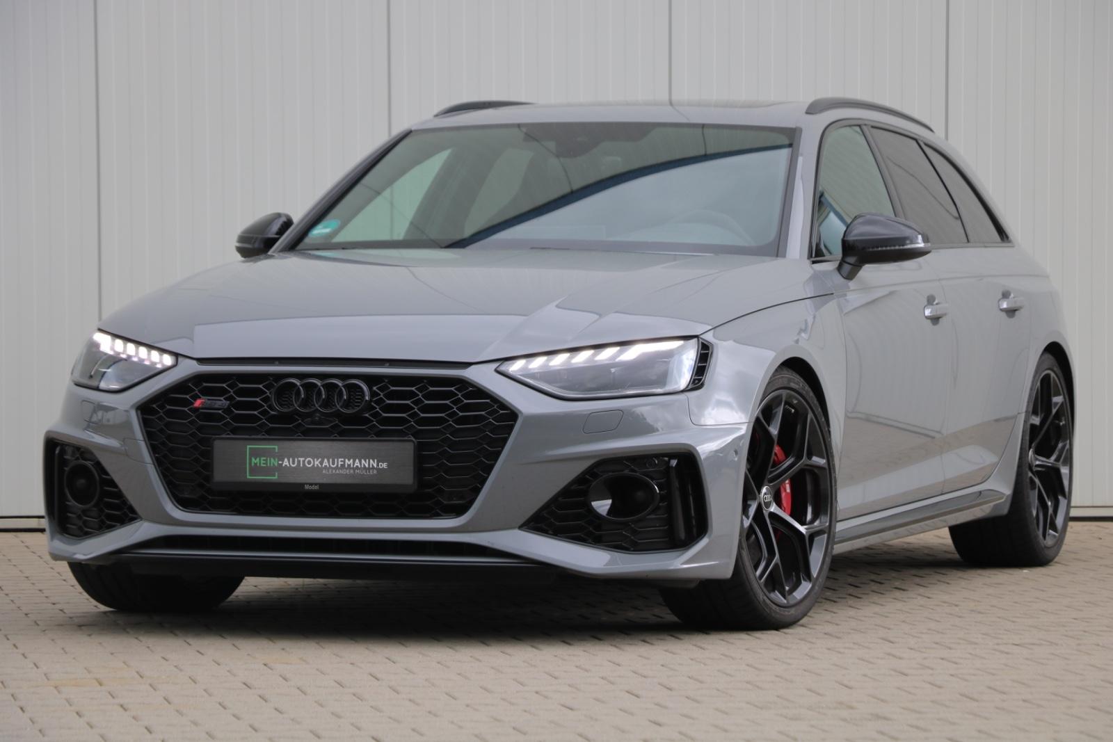 Audi RS4 Avant 2.9 TFSI quattro COMPETITION*SCHALEN*