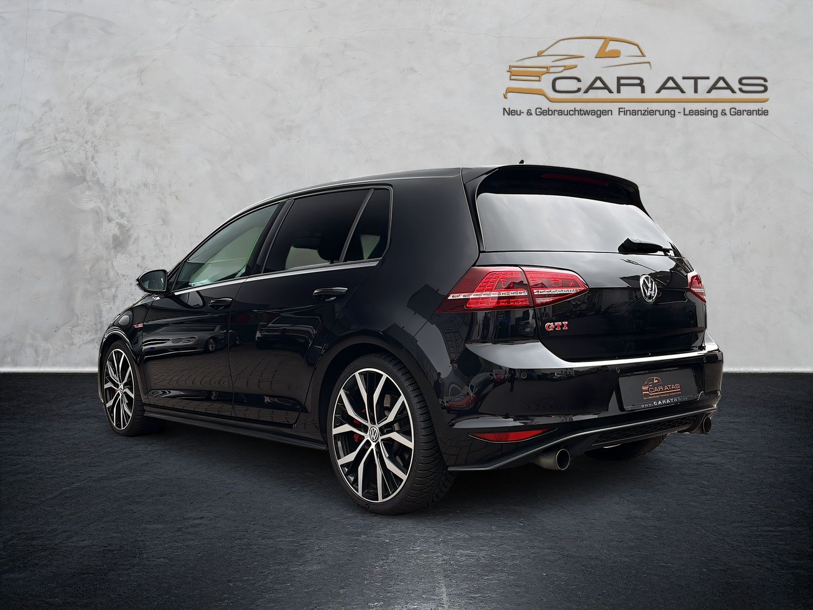 Fahrzeugabbildung Volkswagen Golf GTI Performance DSG*KESSY*ACC*NAVI*DAB*PDC