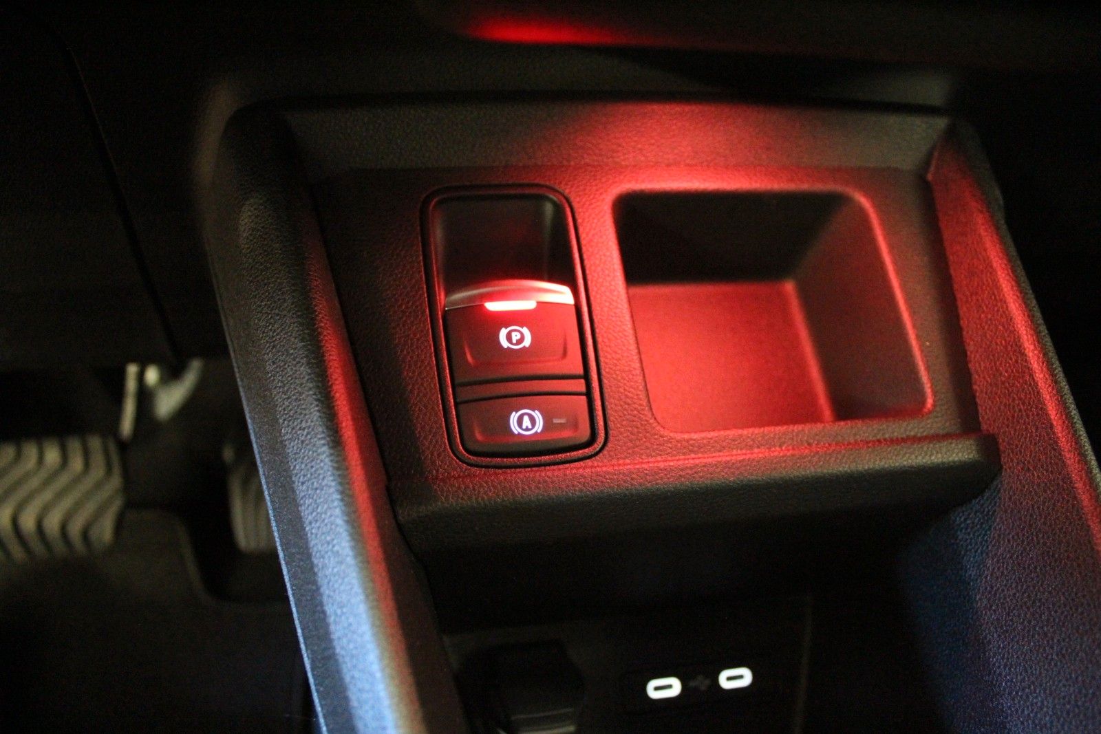 Fahrzeugabbildung Renault R 4 150 Comfort Range Techno*Winterpaket*