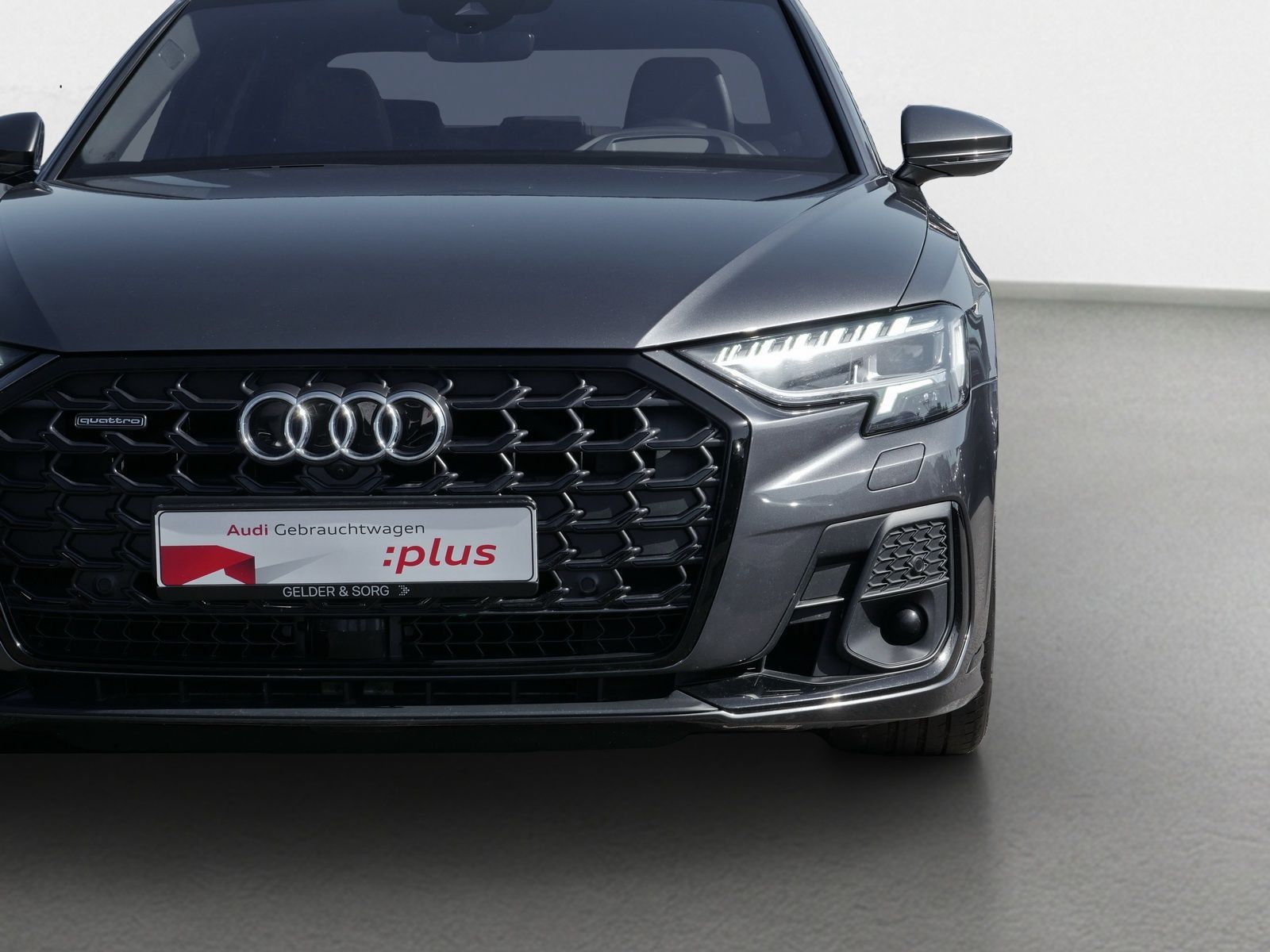 Audi A8 - Bild 12
