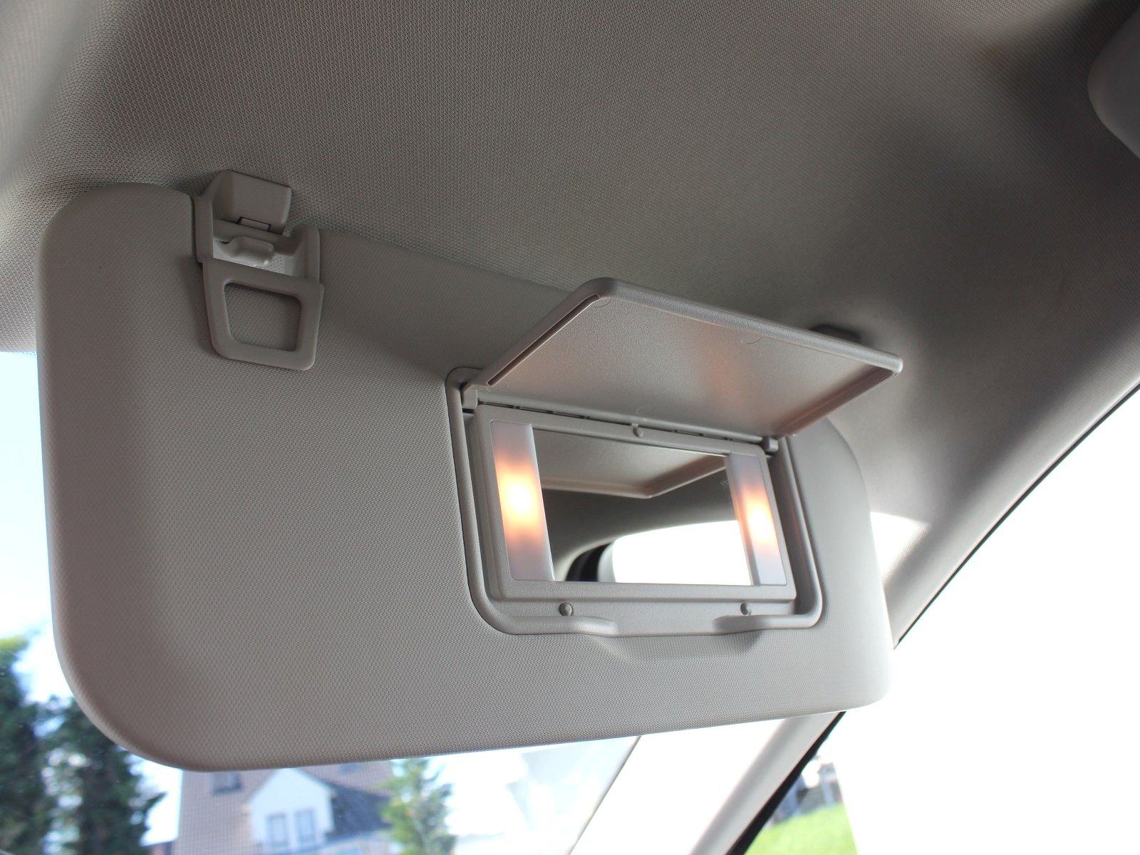 Fahrzeugabbildung Ford Kuga Titanium 1,5 EcoBoost Start/Stopp