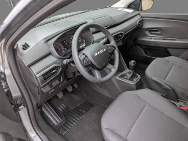 Fahrzeugabbildung Dacia Jogger Essential ECO-G 100