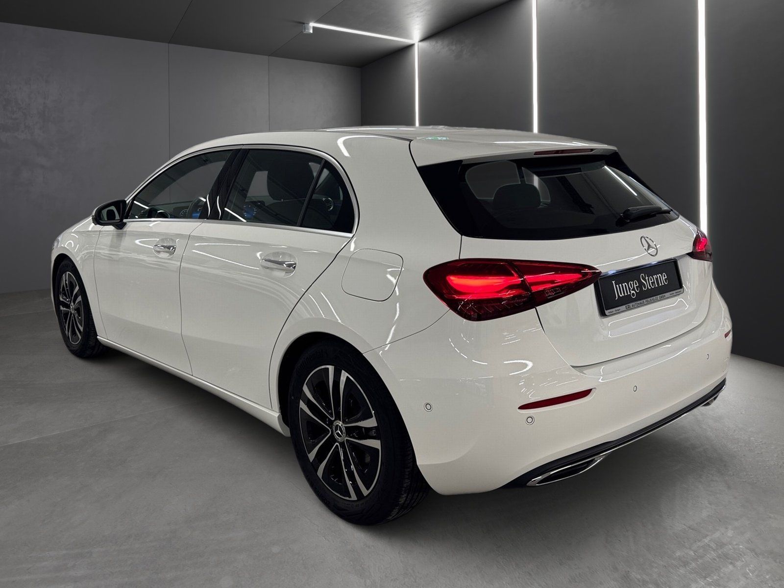 Fahrzeugabbildung Mercedes-Benz A 200 Progressive*Pano*AHK*Distron*Totwink*360°*