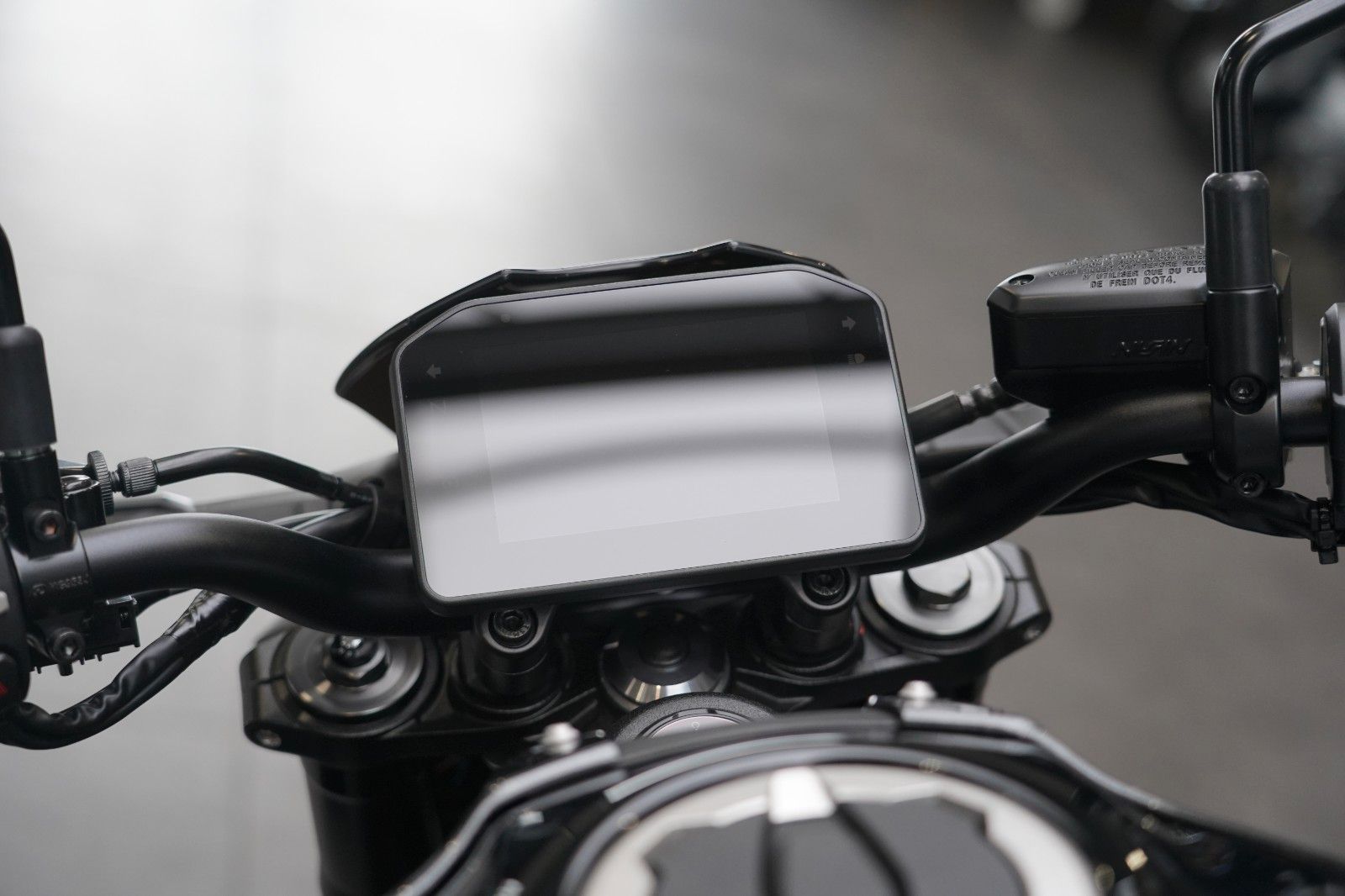 Fahrzeugabbildung Kawasaki Z900 4 Jahre Garantie