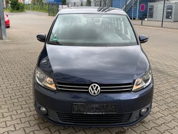 Volkswagen Touran - 3