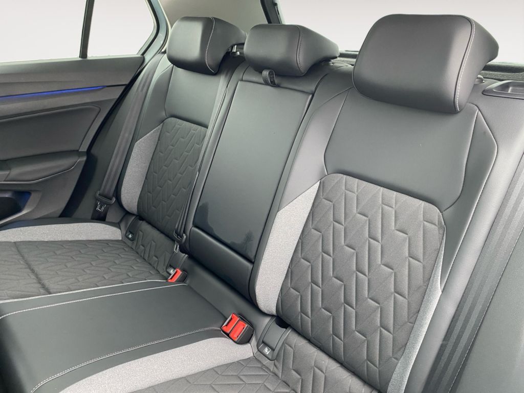 Fahrzeugabbildung Volkswagen Golf 1.5 TSI Goal *3 Jahre Anschlussgarantie*