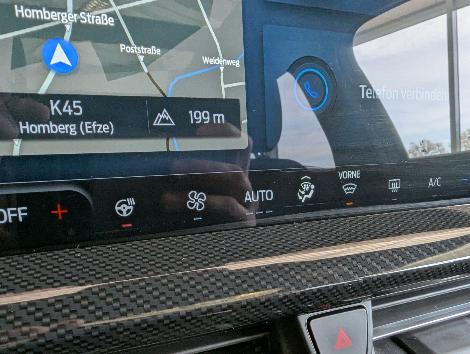 Fahrzeugabbildung Ford Focus 1.0 ST-Line X Styling Matrix B&amp;O Pano 18"