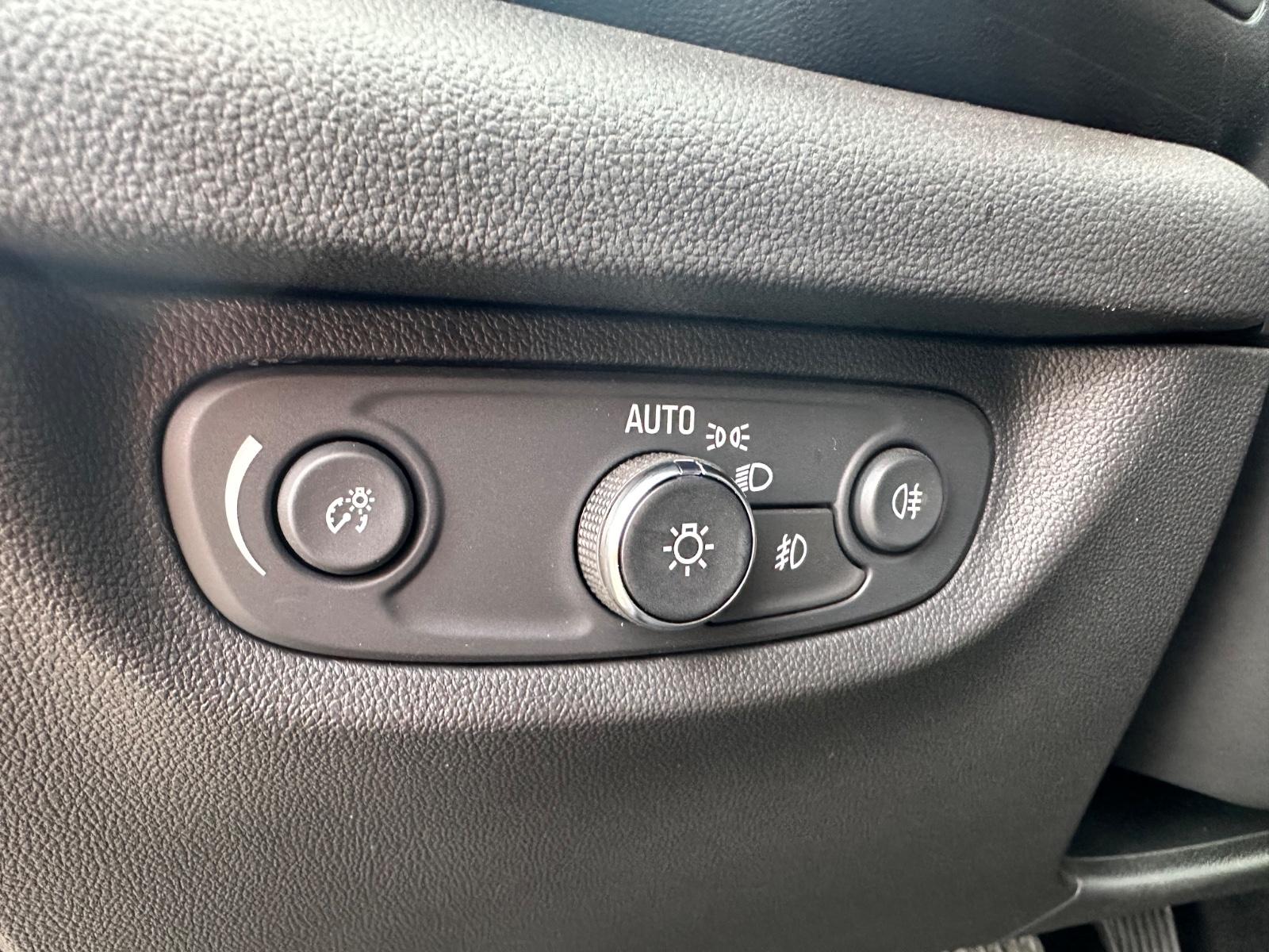Opel Insignia B ST Navi HuD ACC AHK Kamera Massage