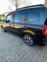 Renault Kangoo TCe 130 Intens MWST+1Hd+CarPlay+LED - gebrauchte Renault Kangoo aus dem Jahr 2022