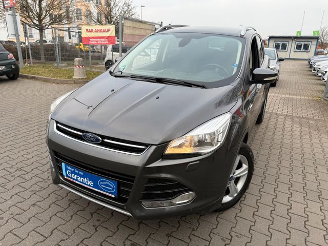 Ford Kuga 2.0 TDCI*TITANIUM*NAVI*T.LEDER*SHZ*6.G*PDC*