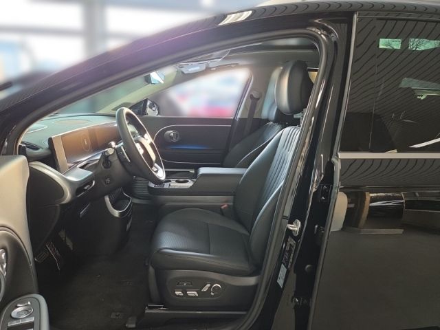Fahrzeugabbildung Hyundai IONIQ 9 110 kWh 4WD Uniq+RELAX-PAKET+PANORAMADAC