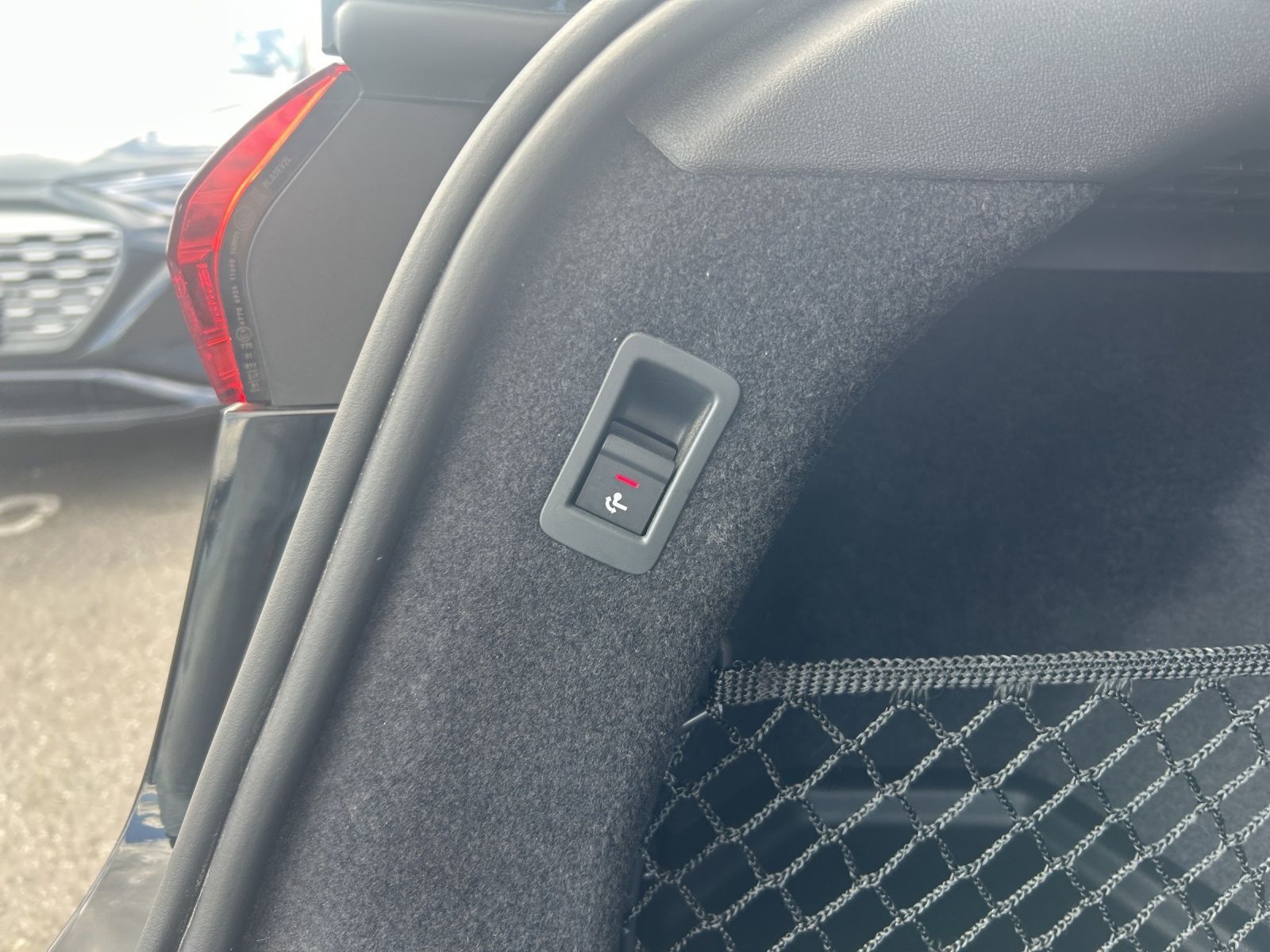 Audi A6 e-tron - Bild 14