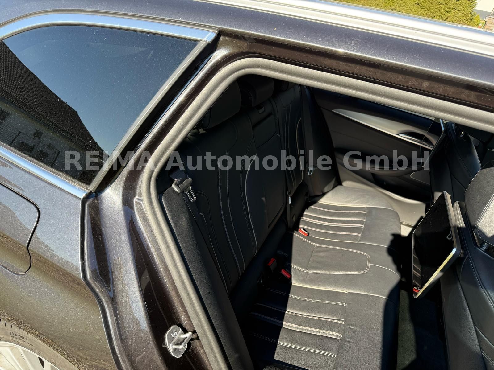 Fahrzeugabbildung BMW 530i Touring xDrive,Laser,TV,Fond-Entertainment