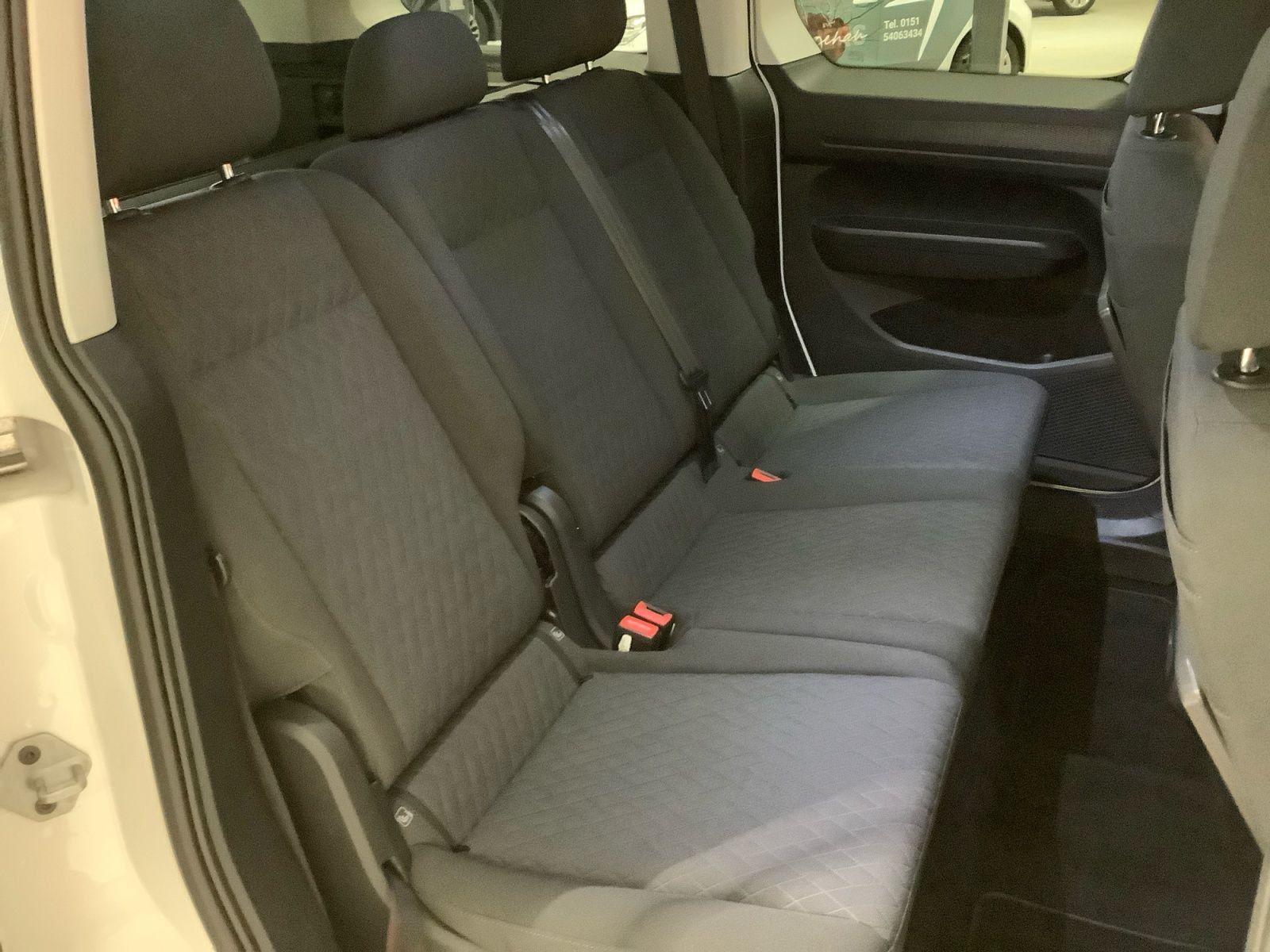 Caddy Life 5-Sitzer 2,0 TDI 75 kW 6-Gang Klima,
