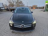 Mercedes-Benz B 250 Stye DCT  KAMERA SPUR PDC SHZ 3,5JGarantie - Mercedes-Benz B 250 von privat