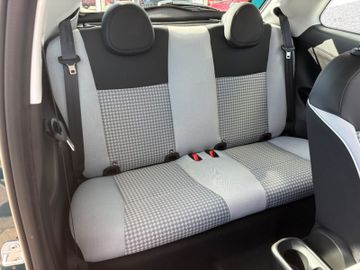 Fahrzeugabbildung Fiat 500 1.0 Hybrid FireFly  Torino Temp LED CarPlay