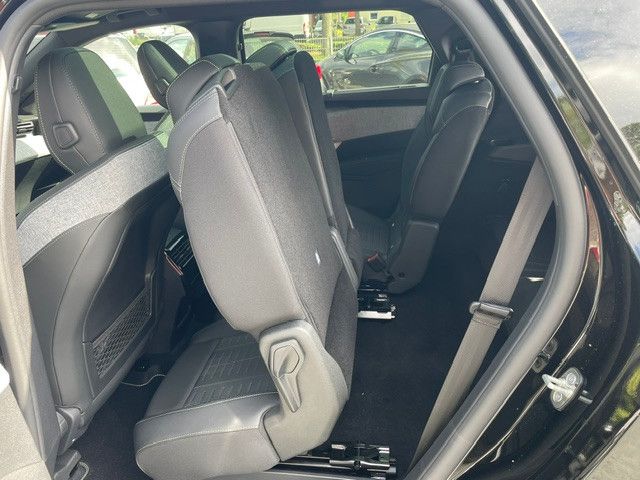 Fahrzeugabbildung Peugeot 5008 GT MHEV E-DSC+Navi+VollLED+Kamera+Sitzheizu