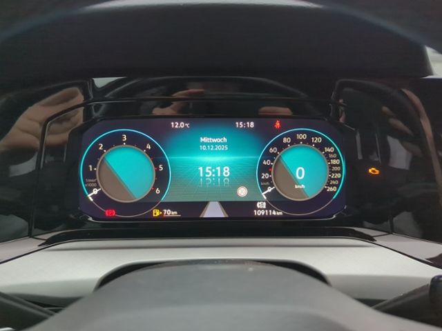 Fahrzeugabbildung Volkswagen Golf Variant 2.0 TDI Life ACC NAVI GJR