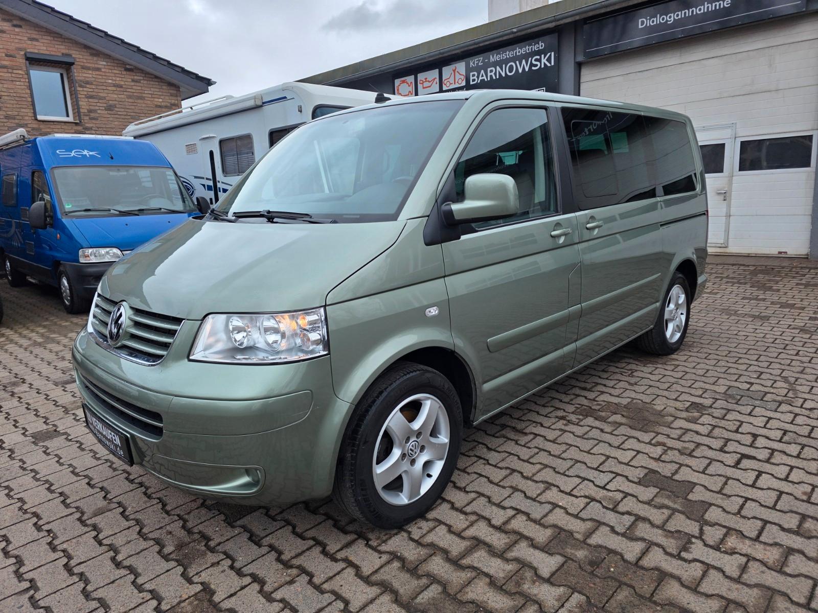 Volkswagen T5 Transporter Bus Multivan Comfortline