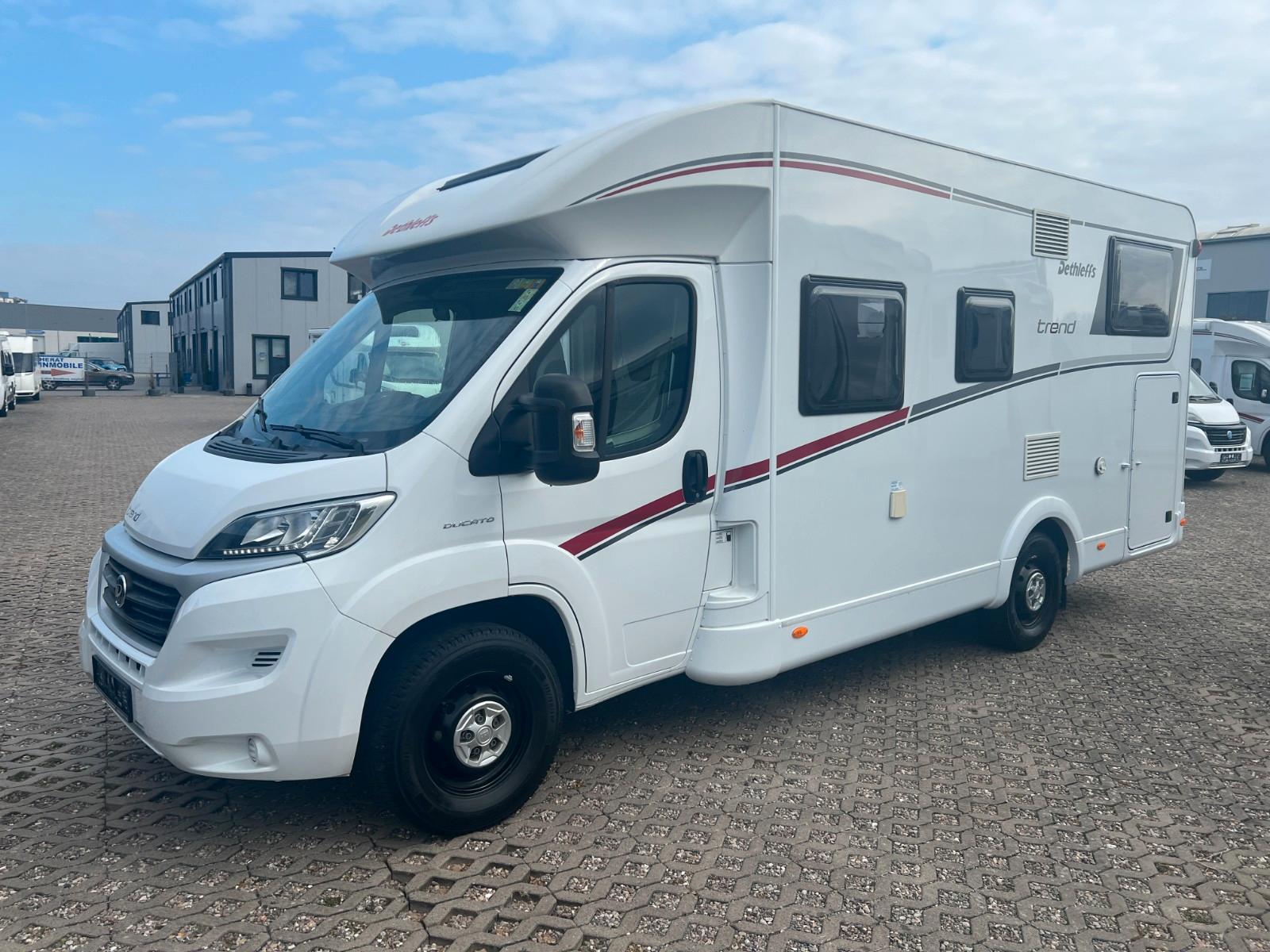 Dethleffs TREND T 6717 EB EINZELBETT*HUBBETT*2xKLIMA*NAVI