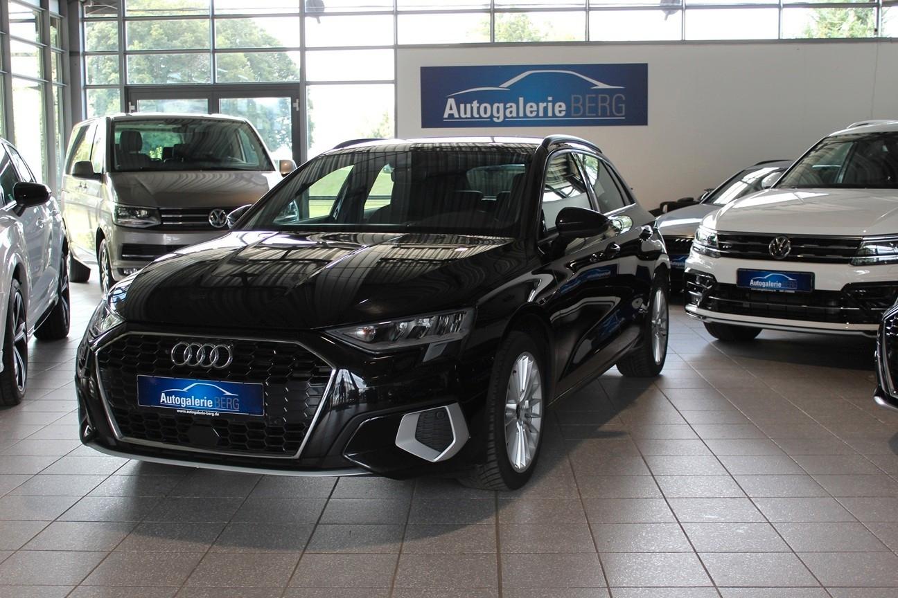 Audi A3 Sportback 30 TFSI advanced App DAB Key