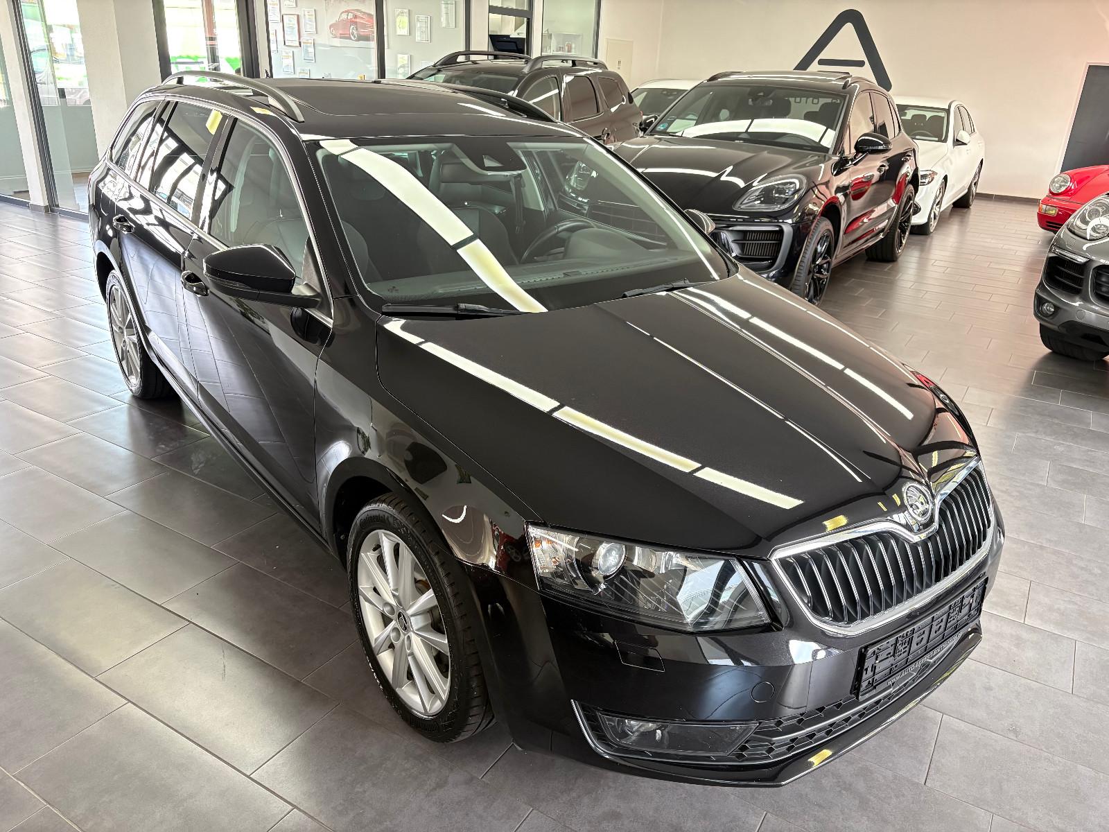 Skoda Octavia 1.6 TDI Combi Navi/Pano/Xenon/AHK