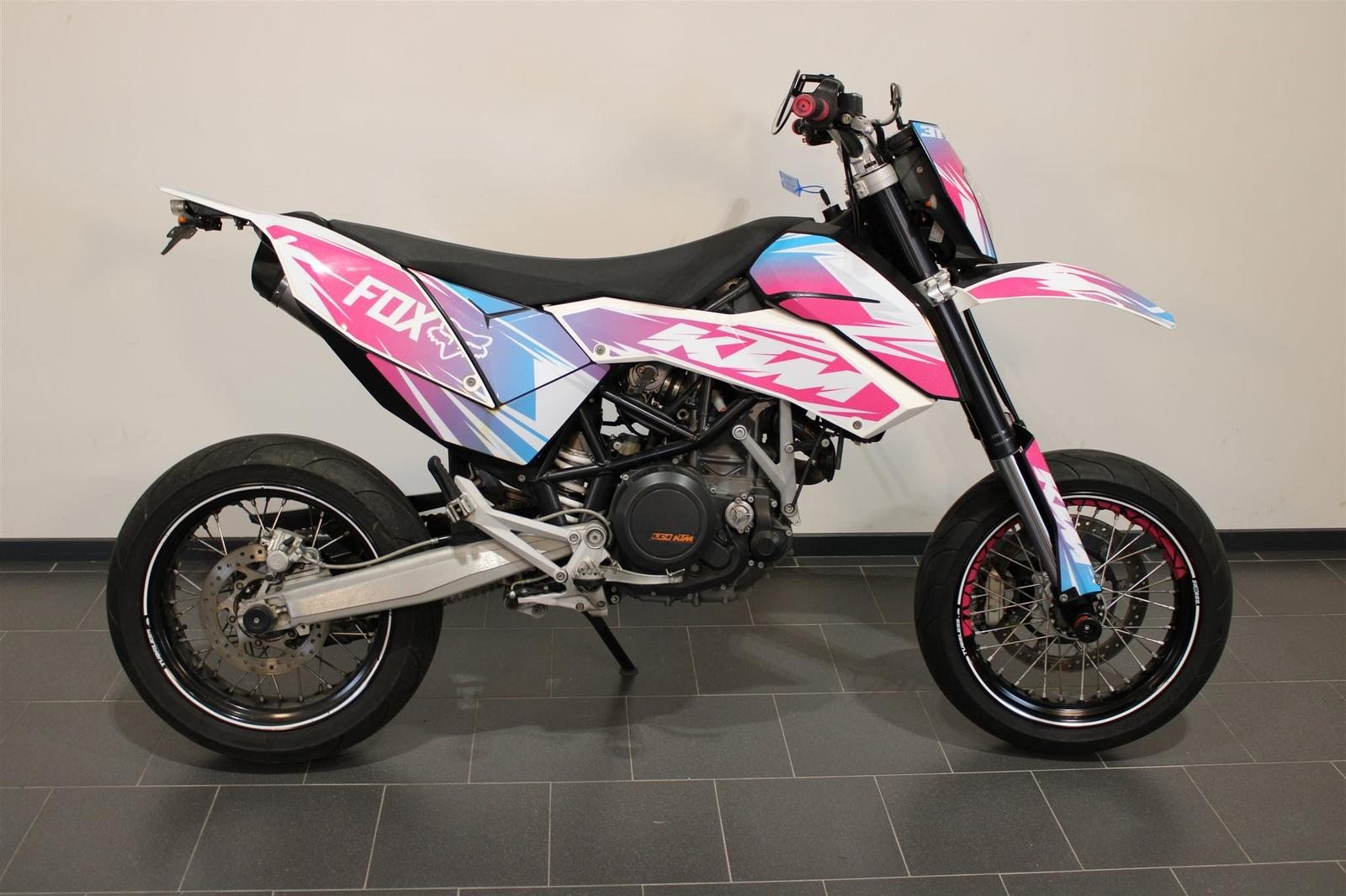 KTM 690 SMC Modell 2010 / LeoVince