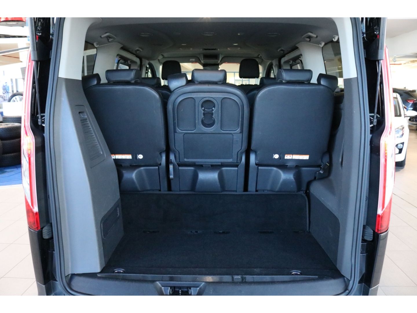 Fahrzeugabbildung Ford Tourneo Custom Active L1 AUTOMATIK Tempomat DAB