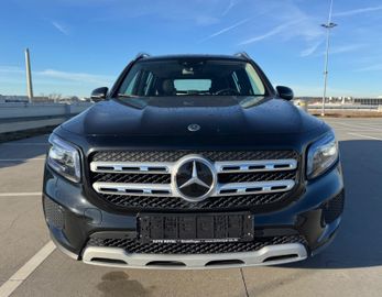 Mercedes GLB 220 - 11