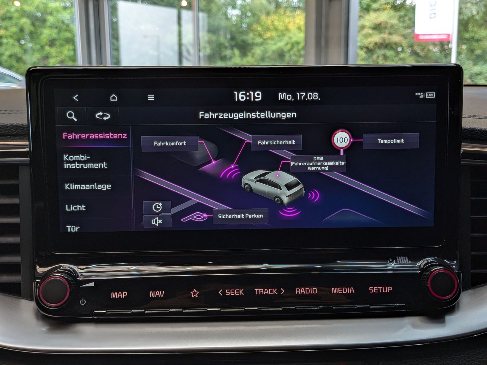 Fahrzeugabbildung Kia cee'd Sportswagon 1.5 DCT Spirit LED JBL Cam 7JG