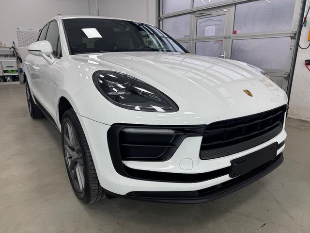 Porsche Macan-PASM-Pano-Kamera-BOSE-20inch